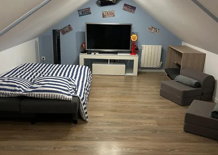 Apartment Joe Bar Stud *